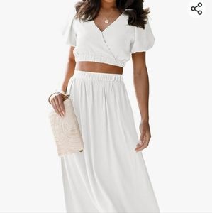 Merokeety womens white two piece set size large